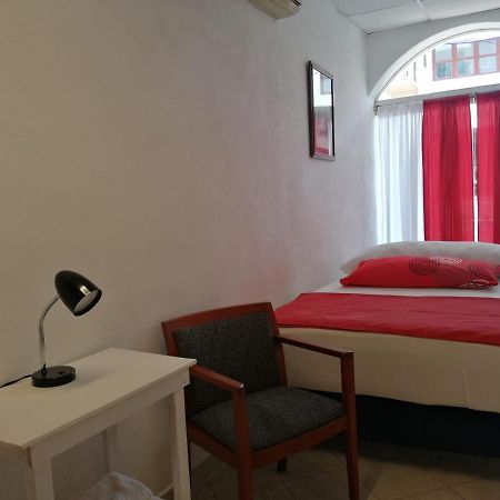 Boutique Basic Hotel Пуэрто-Вальярта Экстерьер фото
