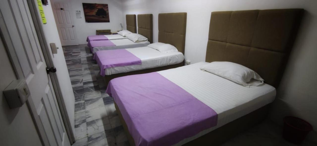 Boutique Basic Hotel Пуэрто-Вальярта Экстерьер фото