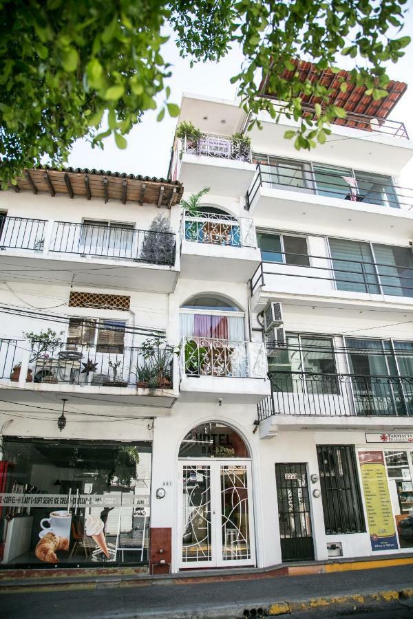 Boutique Basic Hotel Пуэрто-Вальярта Экстерьер фото